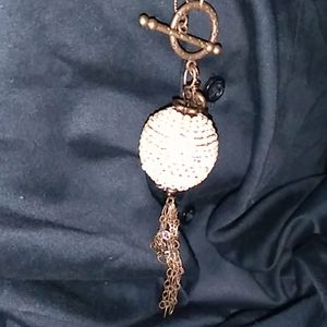 My grandma's brown vintage necklace Only $11